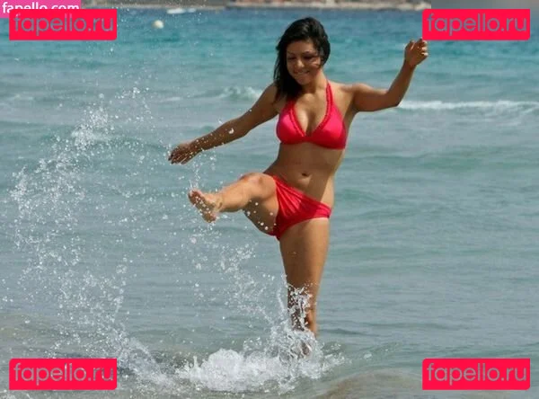 Roxanne Pallett Onlyfans Photo Gallery 