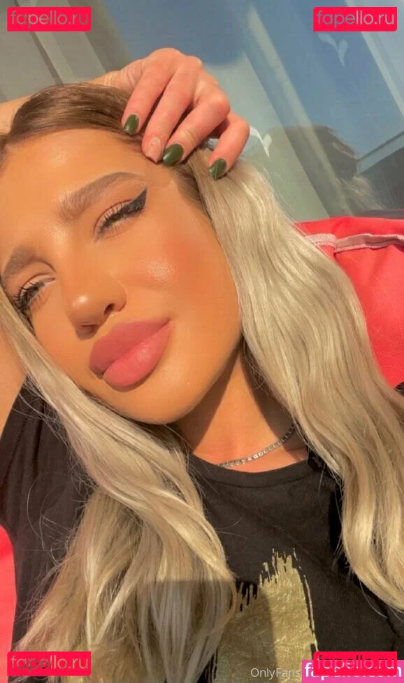 carmen.only Onlyfans Photo Gallery 