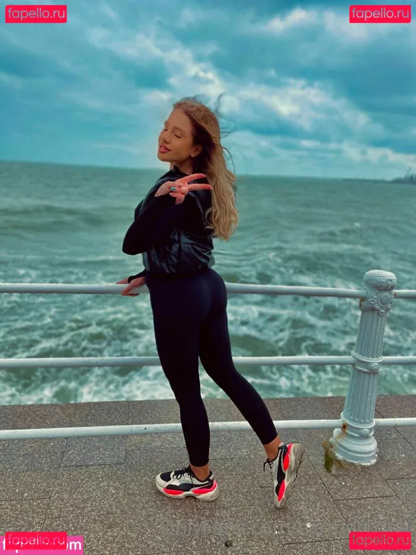 carmen.only Onlyfans Photo Gallery 