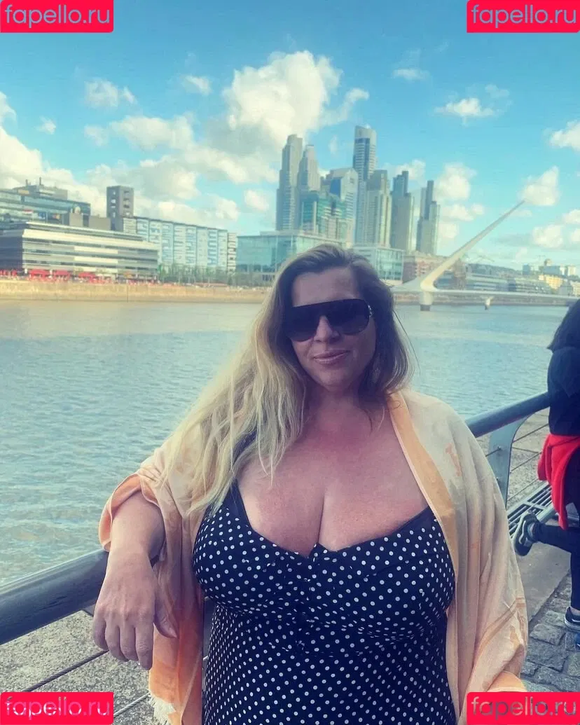 louslovelyls Onlyfans Photo Gallery 