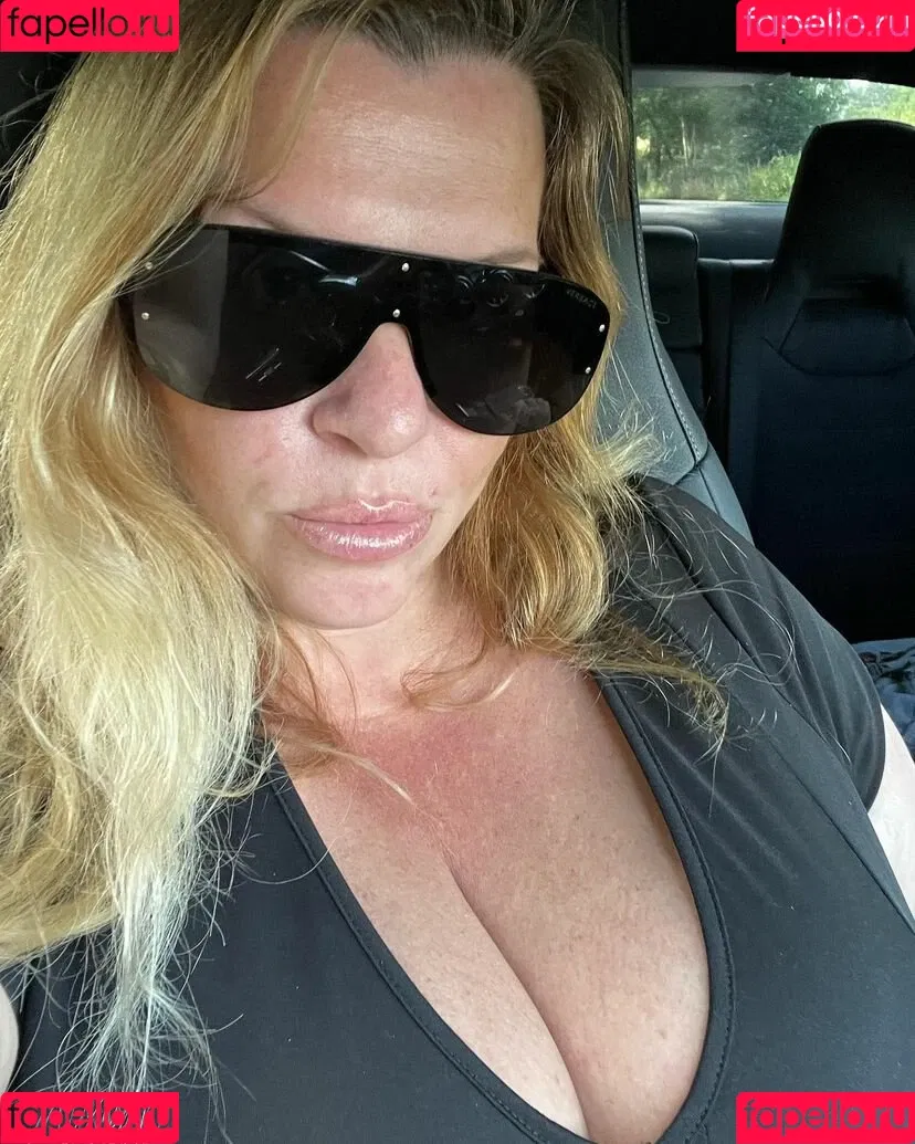 louslovelyls Onlyfans Photo Gallery 