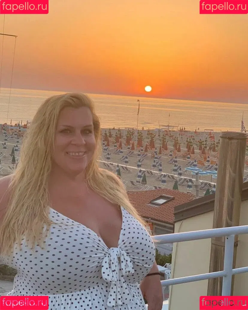 louslovelyls Onlyfans Photo Gallery 