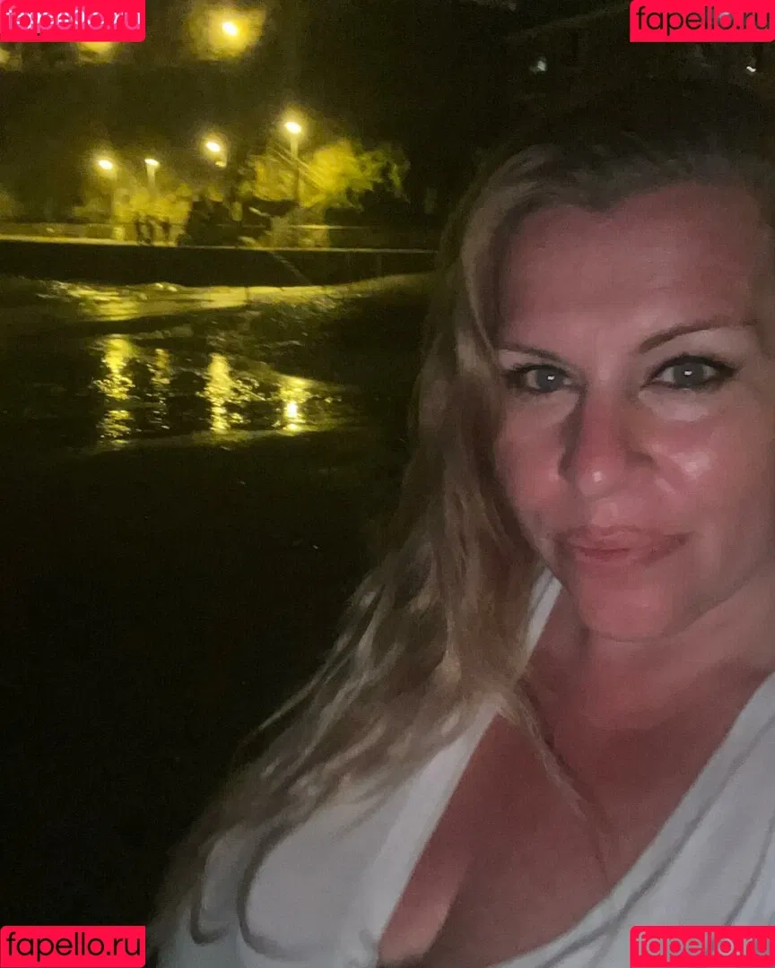 louslovelyls Onlyfans Photo Gallery 