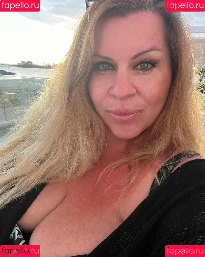 louslovelyls Onlyfans Photo Gallery 