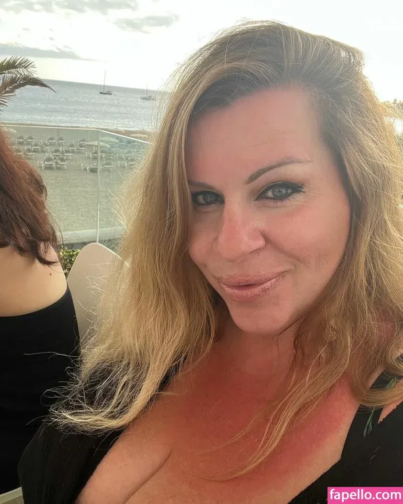 louslovelyls Onlyfans Photo Gallery 