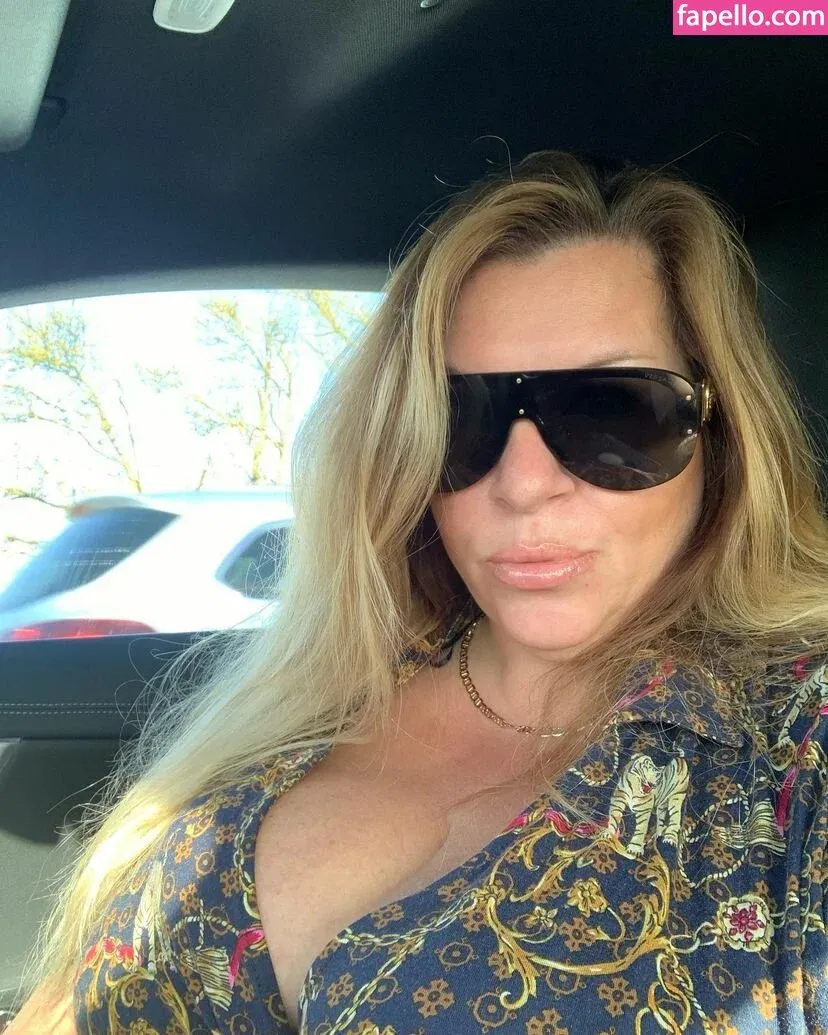 louslovelyls Onlyfans Photo Gallery 