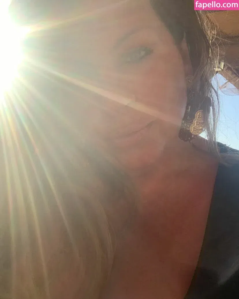 louslovelyls Onlyfans Photo Gallery 