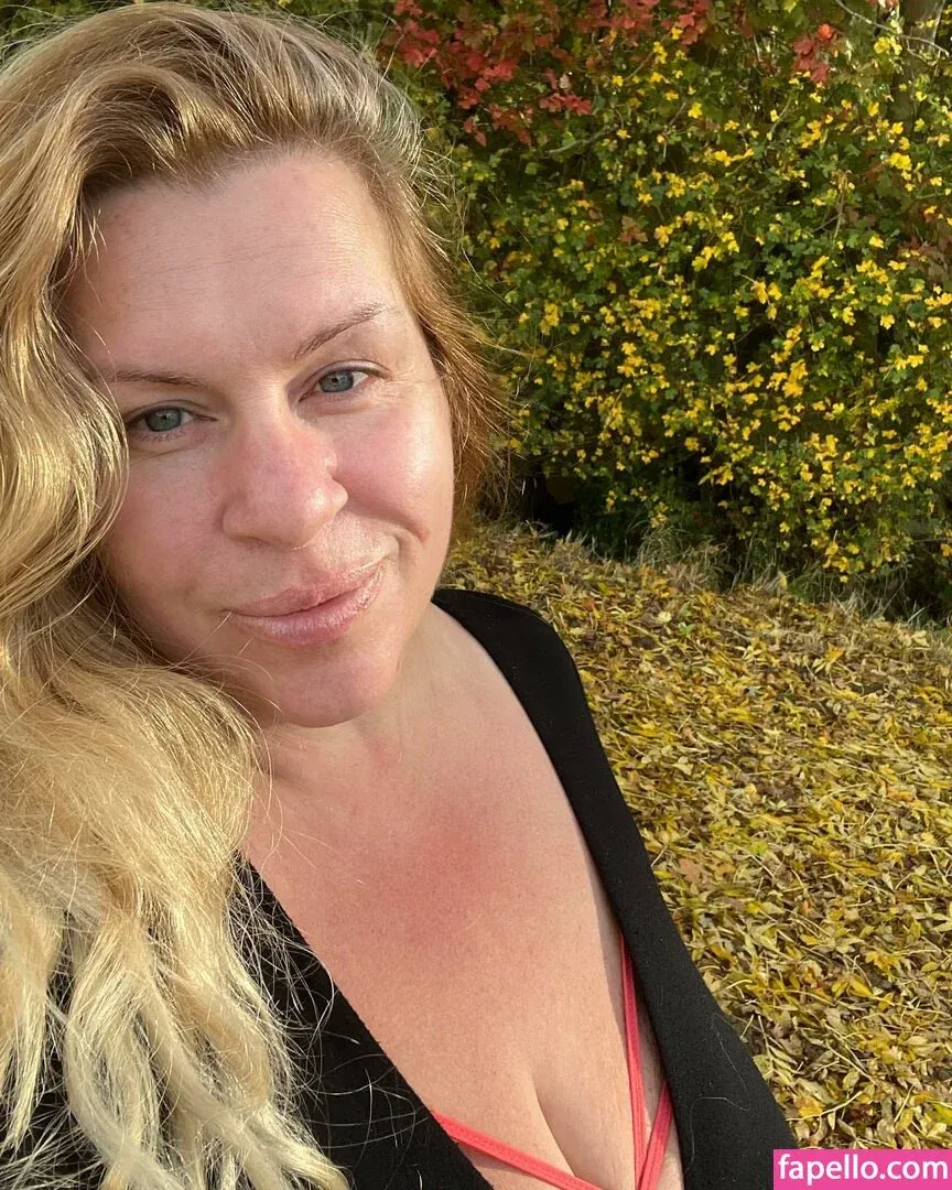 louslovelyls Onlyfans Photo Gallery 