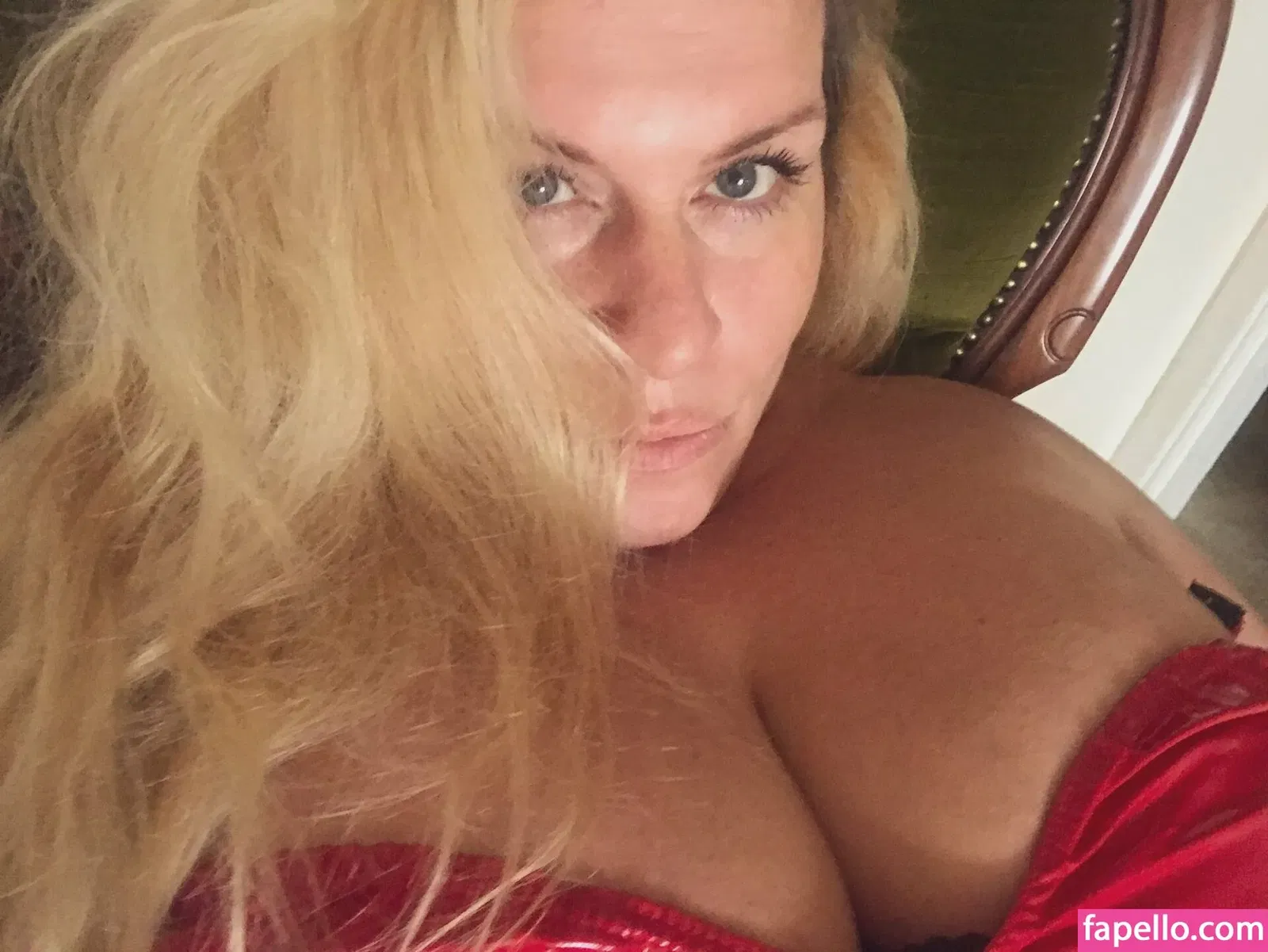 louslovelyls Onlyfans Photo Gallery 