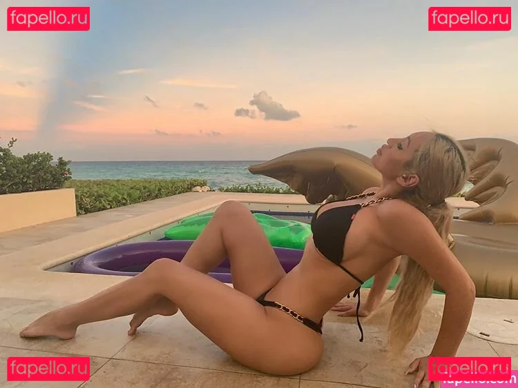 Rosemary Jane Onlyfans Photo Gallery 