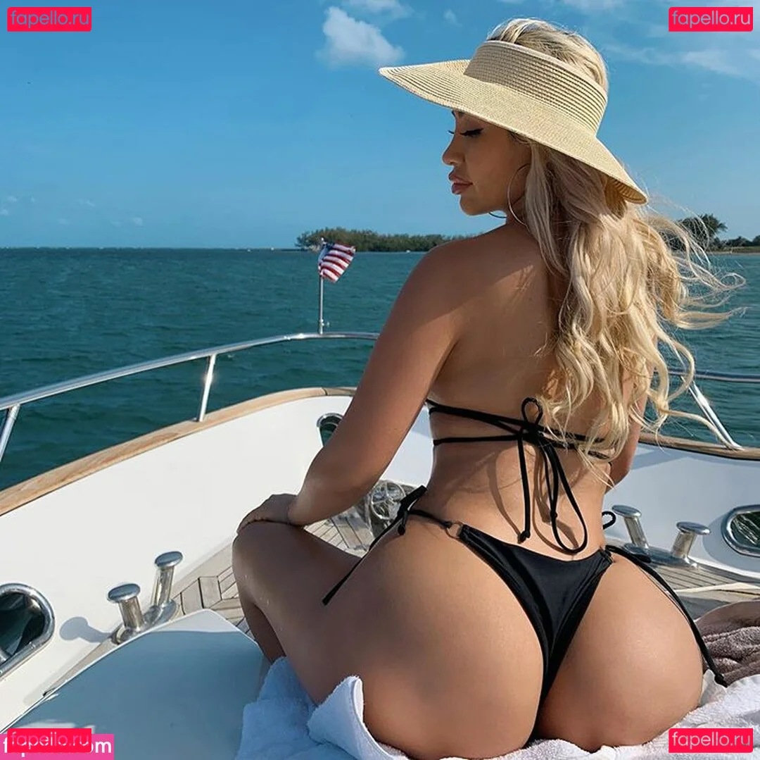 Rosemary Jane Onlyfans Photo Gallery 