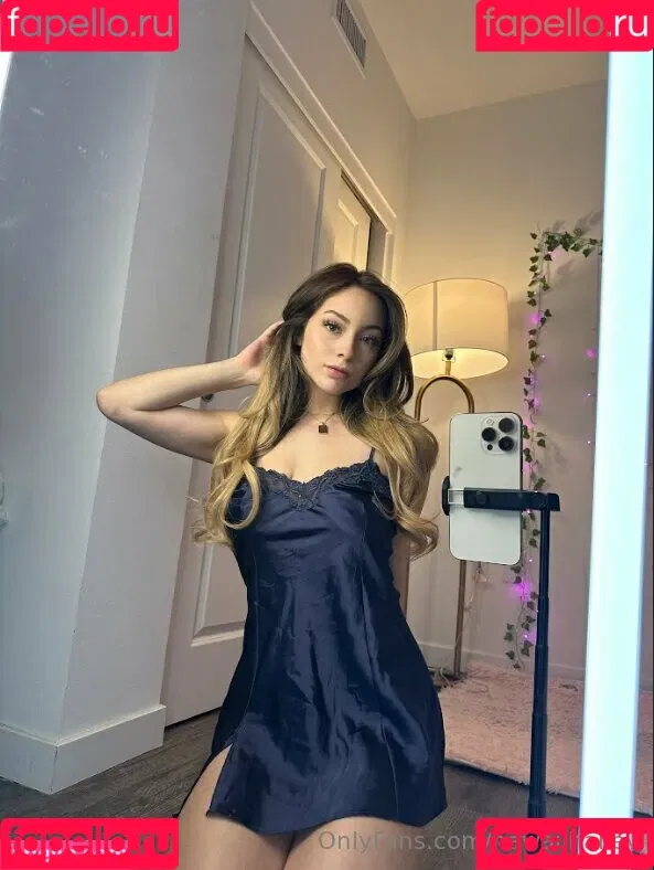 hawaiihailey Onlyfans Photo Gallery 