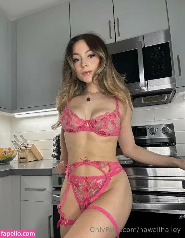 hawaiihailey Onlyfans Photo Gallery 