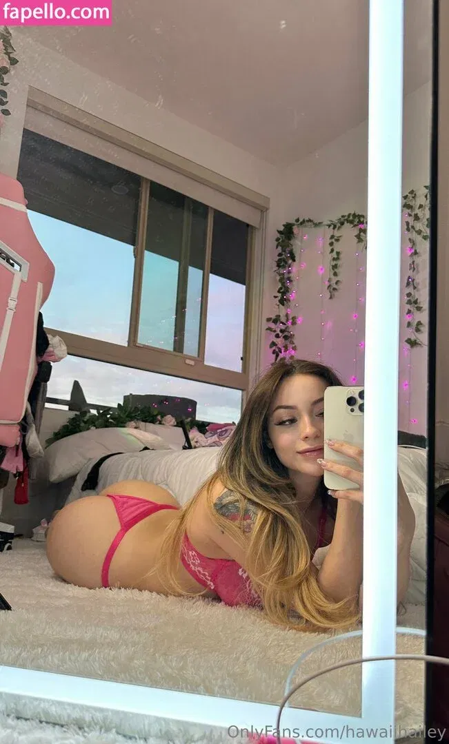 hawaiihailey Onlyfans Photo Gallery 