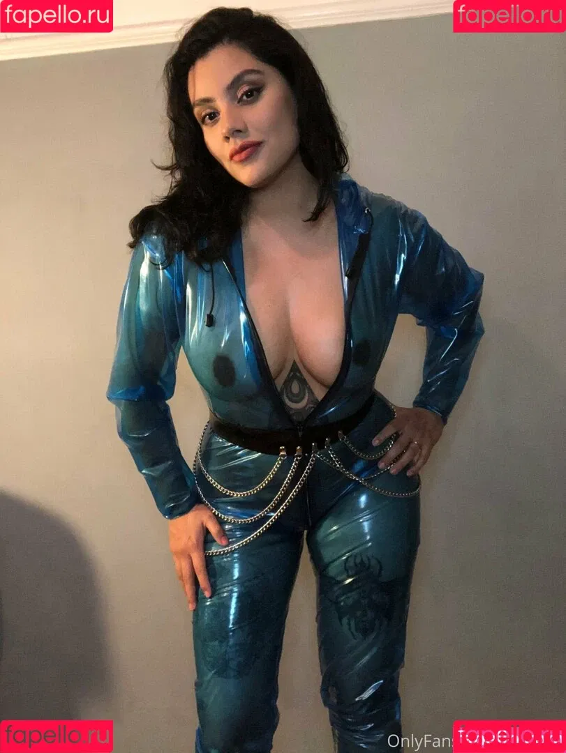 latexnai Onlyfans Photo Gallery 