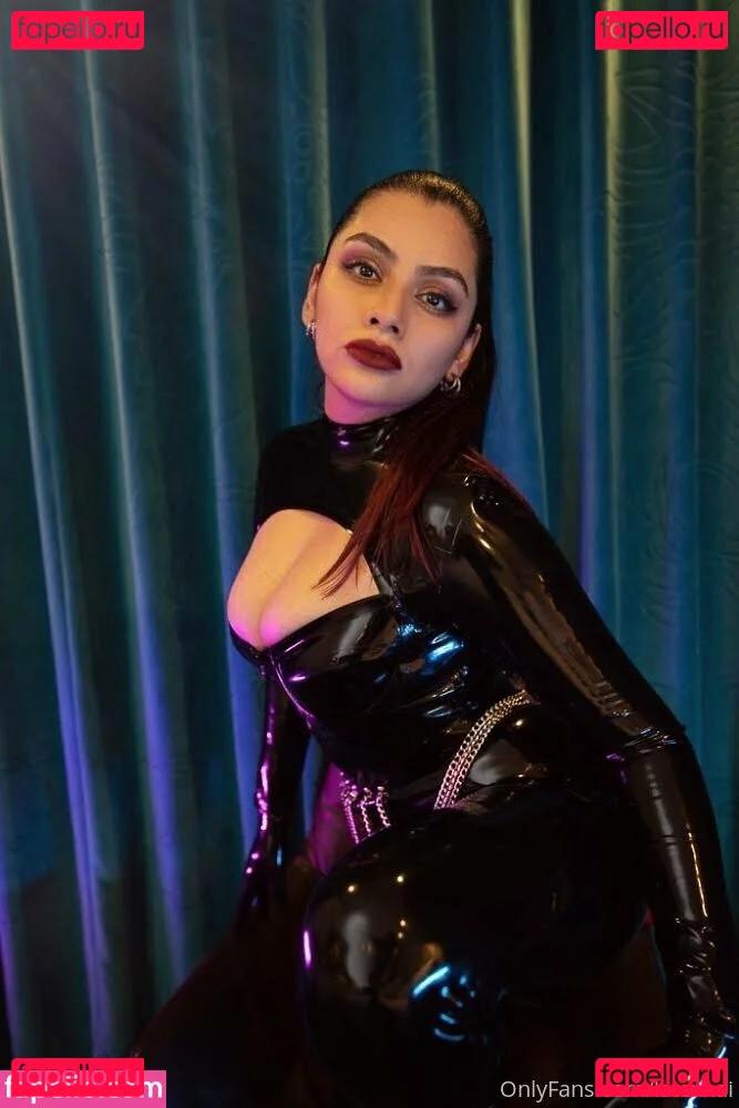 latexnai Onlyfans Photo Gallery 