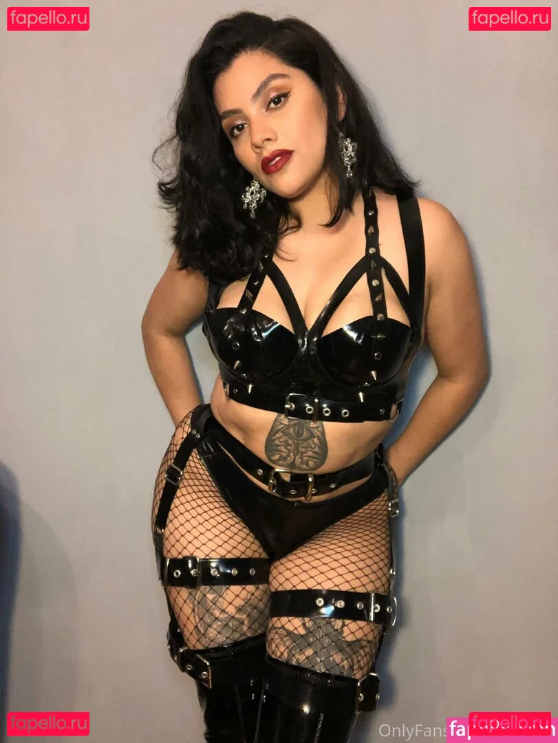 latexnai Onlyfans Photo Gallery 