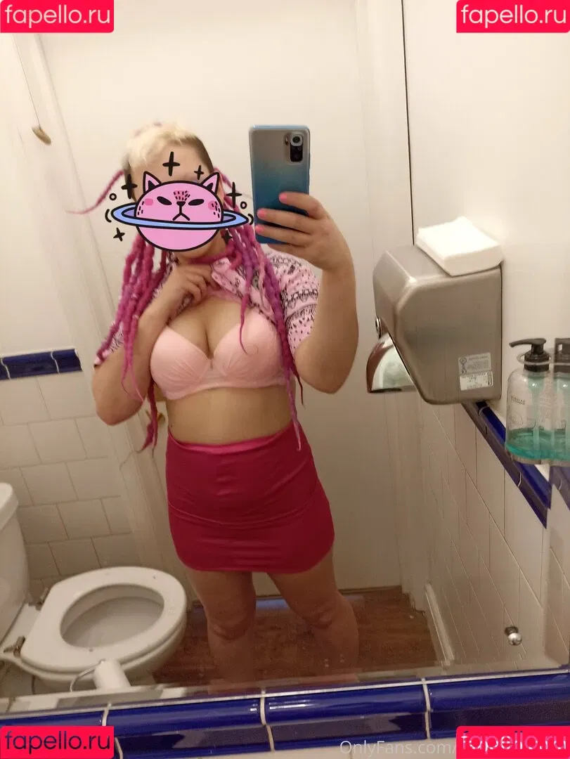 maddisonsins Onlyfans Photo Gallery 