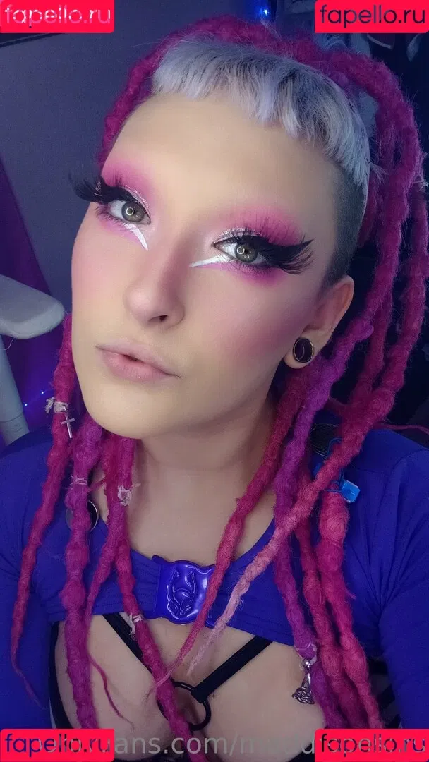 maddisonsins Onlyfans Photo Gallery 
