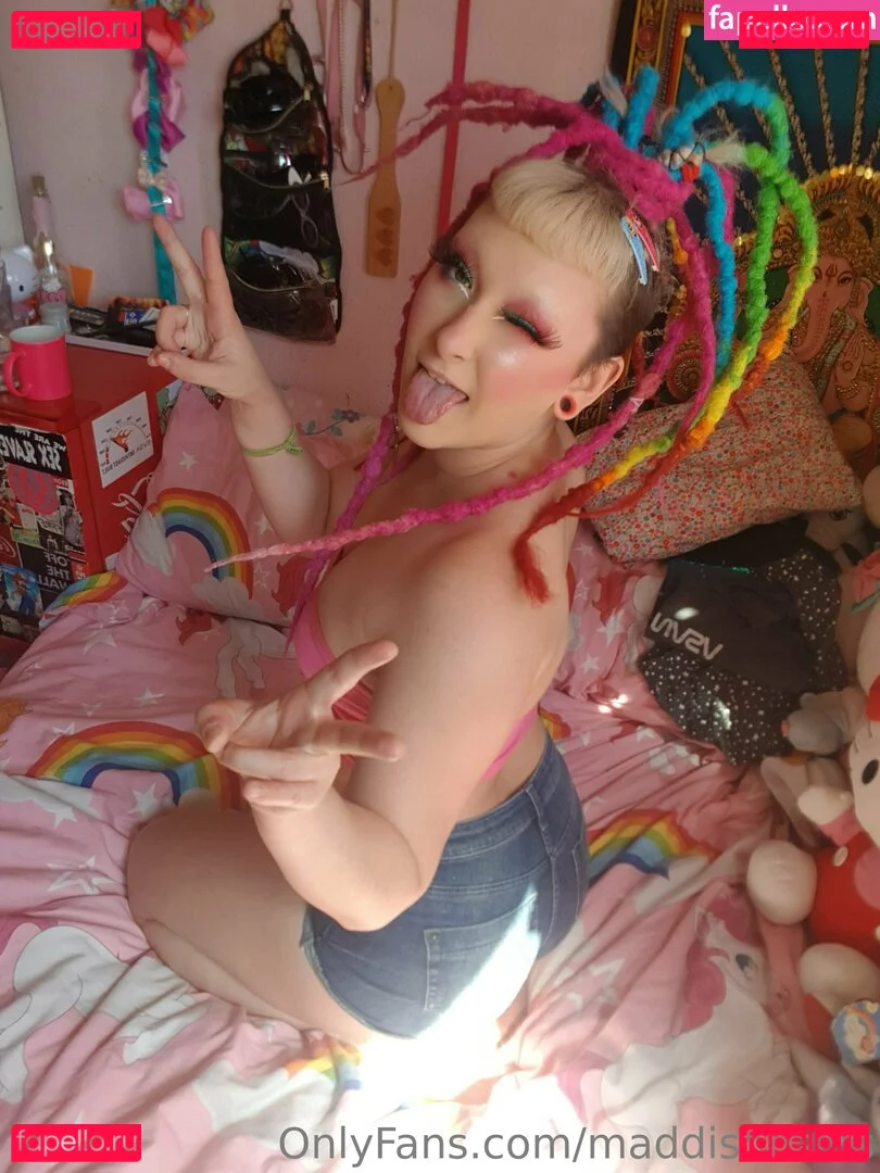 maddisonsins Onlyfans Photo Gallery 