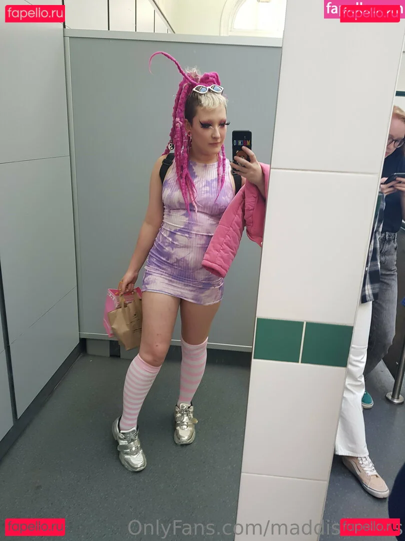 maddisonsins Onlyfans Photo Gallery 