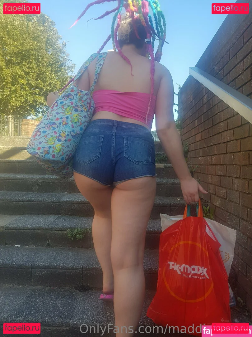 maddisonsins Onlyfans Photo Gallery 