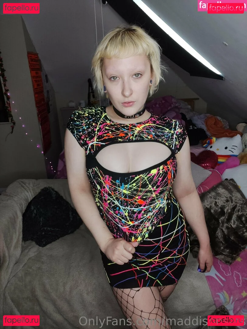 maddisonsins Onlyfans Photo Gallery 