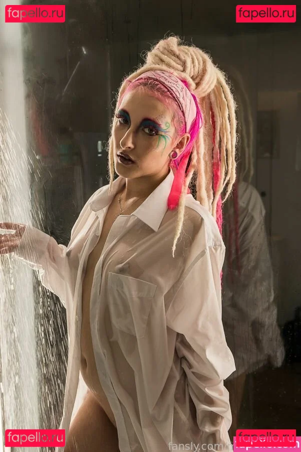 maddisonsins Onlyfans Photo Gallery 