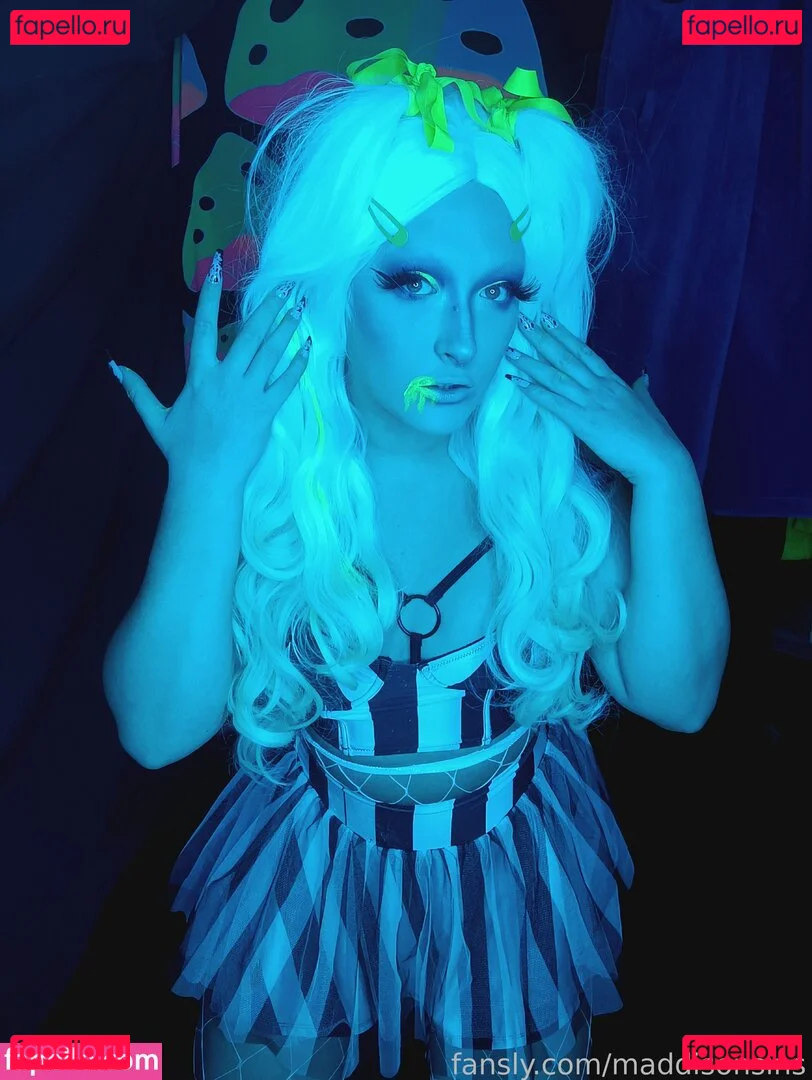 maddisonsins Onlyfans Photo Gallery 