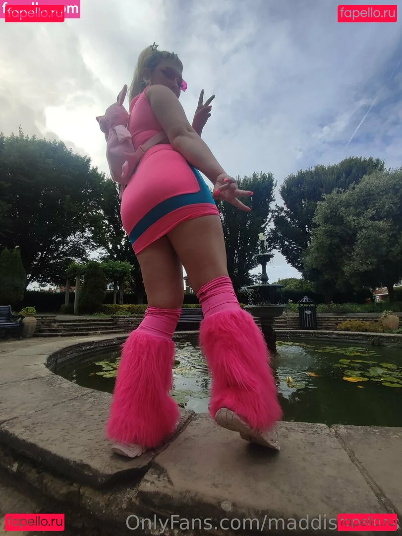 maddisonsins Onlyfans Photo Gallery 