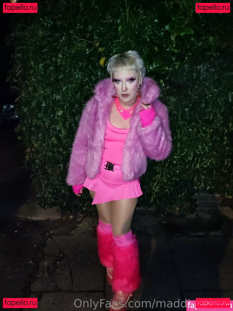 maddisonsins Onlyfans Photo Gallery 