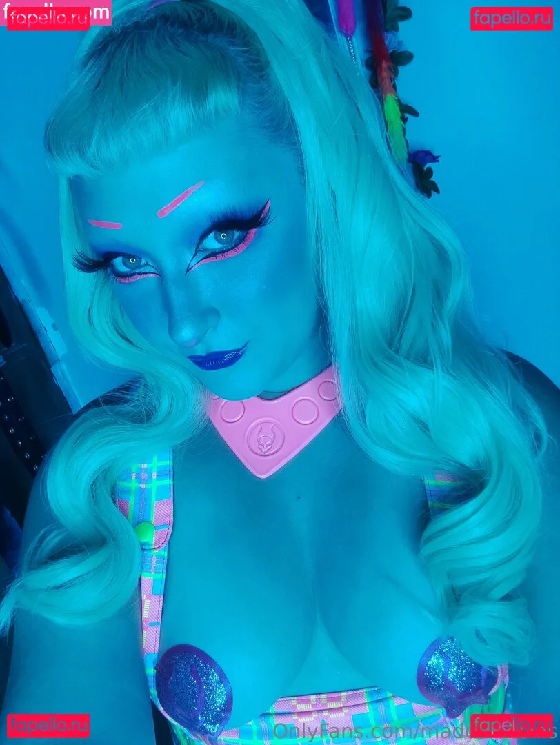 maddisonsins Onlyfans Photo Gallery 