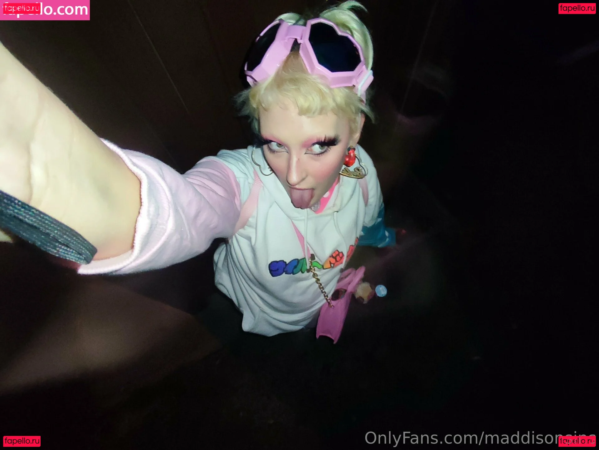 maddisonsins Onlyfans Photo Gallery 