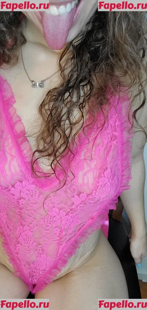 juliamarie69 Onlyfans Photo Gallery 