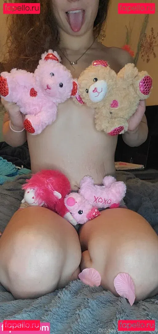 juliamarie69 Onlyfans Photo Gallery 