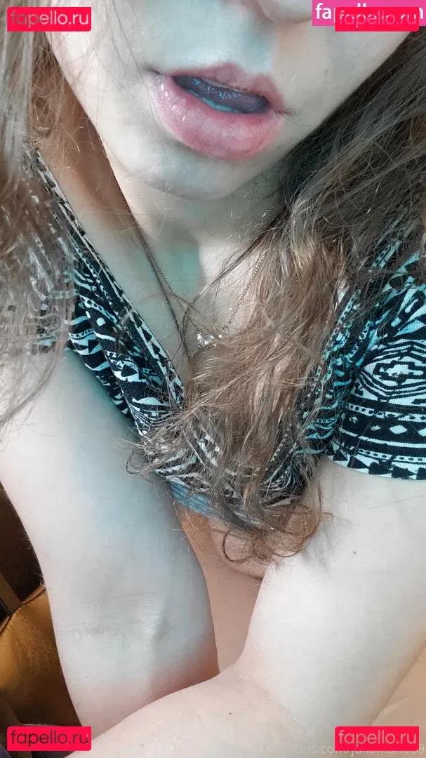 juliamarie69 Onlyfans Photo Gallery 