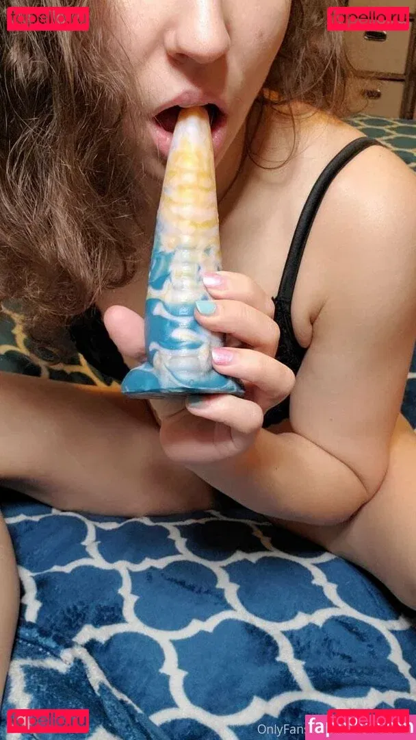 juliamarie69 Onlyfans Photo Gallery 