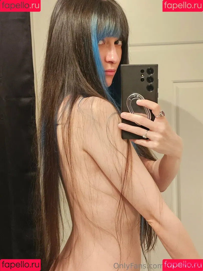 Yuzu Pyon Onlyfans Photo Gallery 