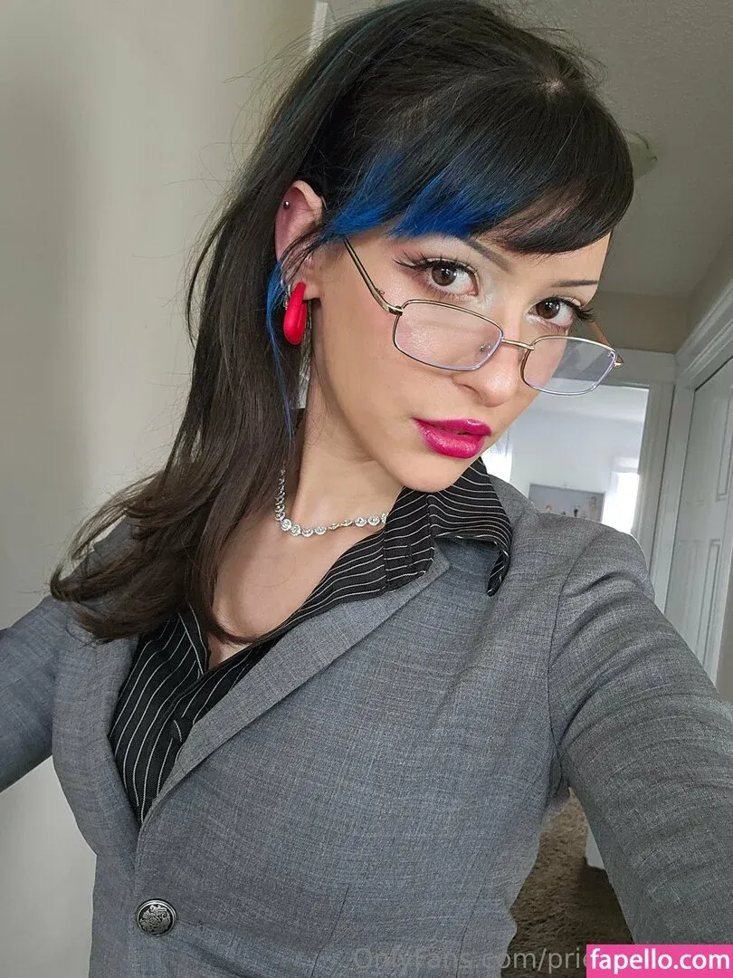 Yuzu Pyon Onlyfans Photo Gallery 