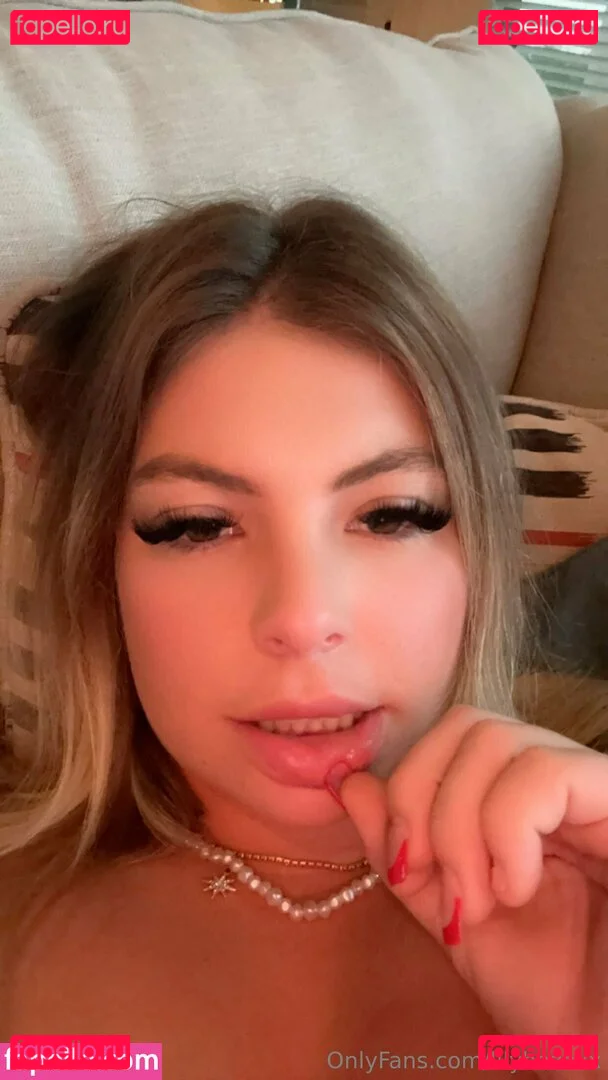 lilyhazexx Onlyfans Photo Gallery 