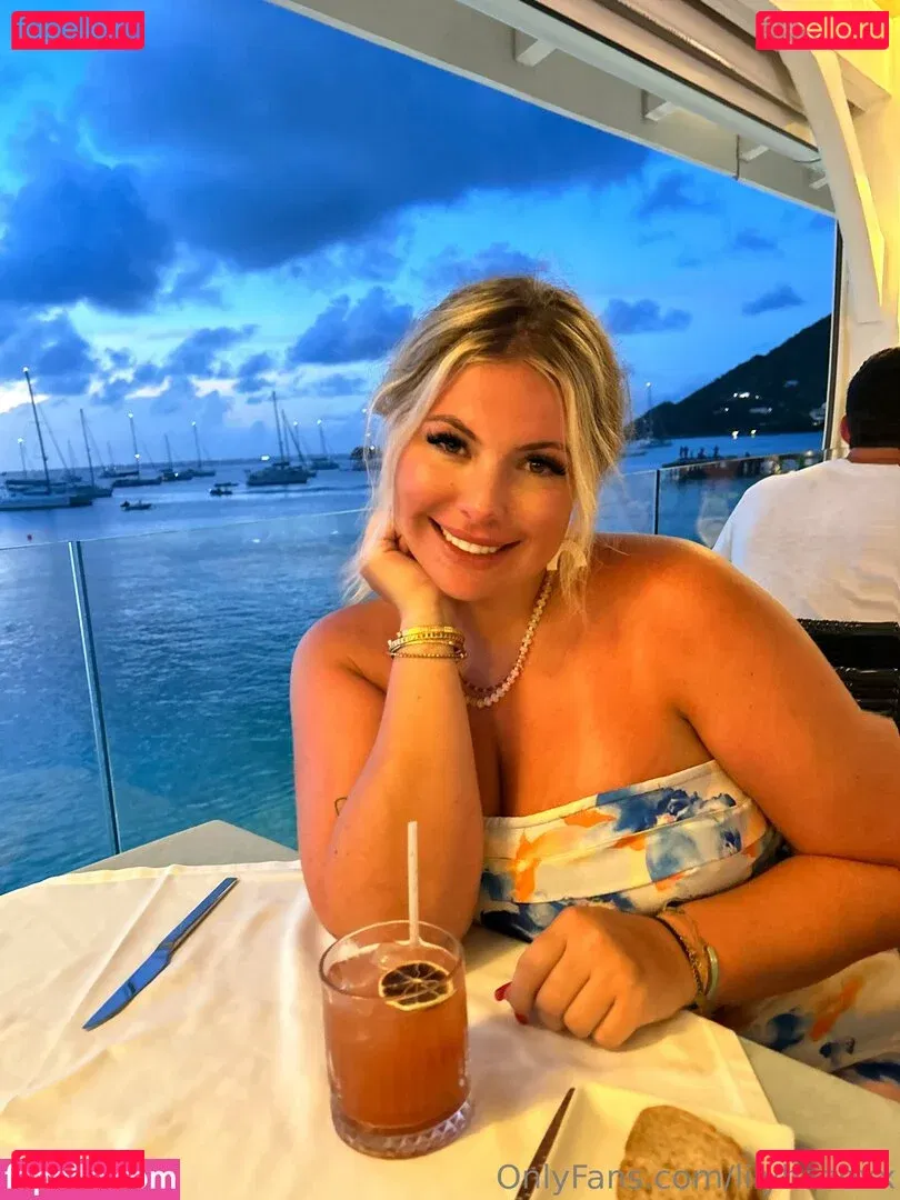 lilyhazexx Onlyfans Photo Gallery 