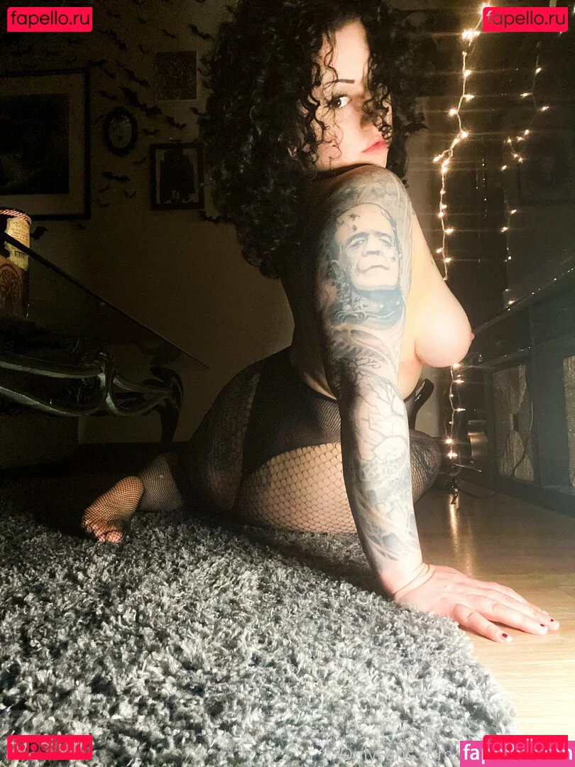 adellaaddams Onlyfans Photo Gallery 