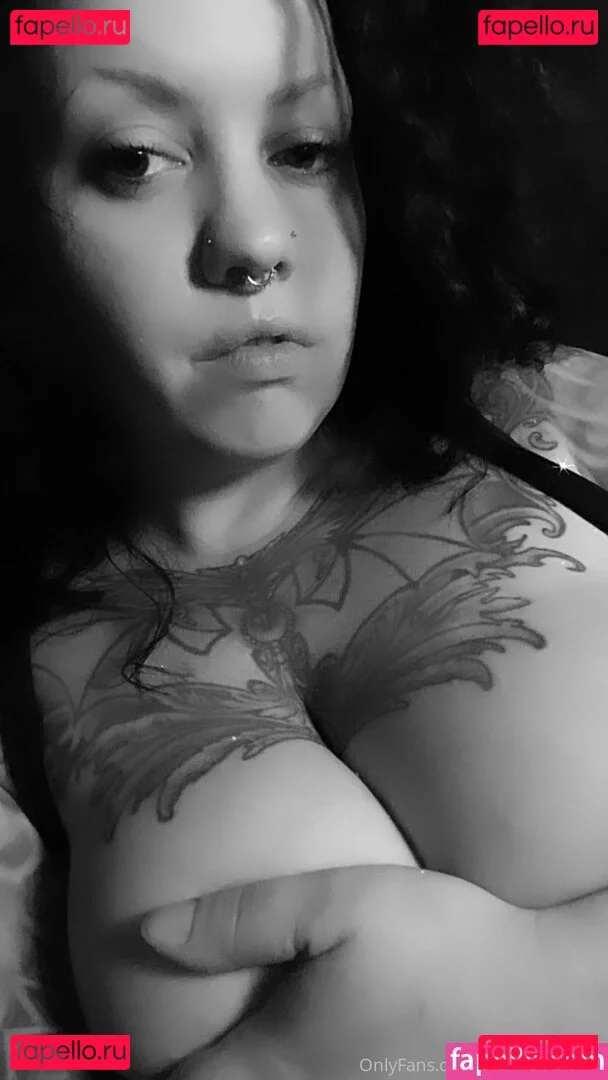 adellaaddams Onlyfans Photo Gallery 