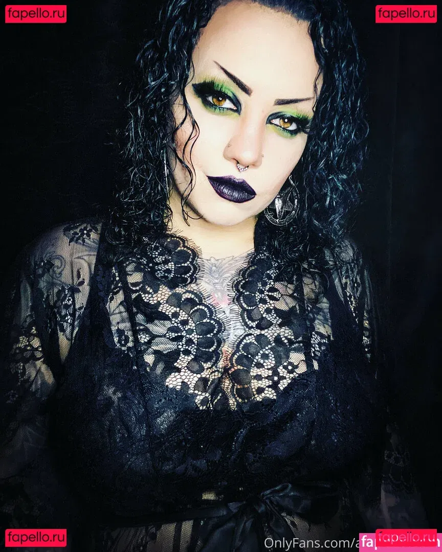 adellaaddams Onlyfans Photo Gallery 