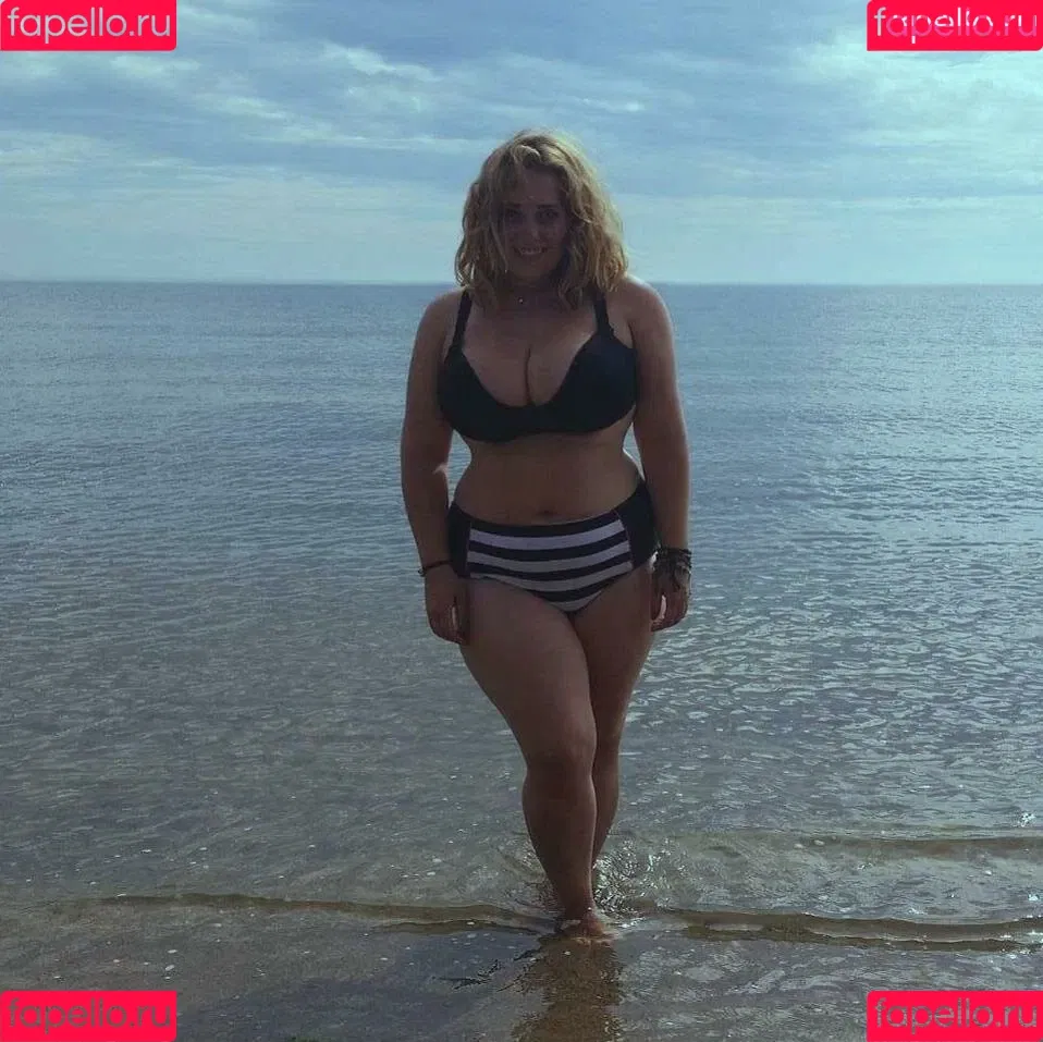 lartdanstoutessesformes Onlyfans Photo Gallery 