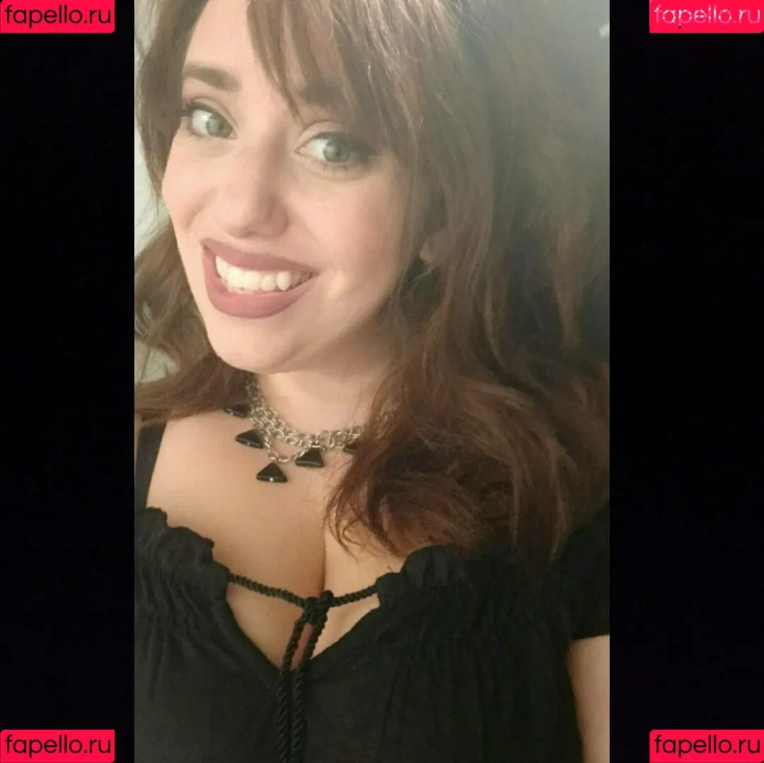 lartdanstoutessesformes Onlyfans Photo Gallery 