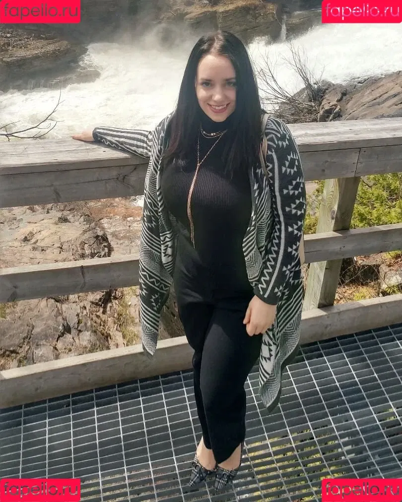 lartdanstoutessesformes Onlyfans Photo Gallery 
