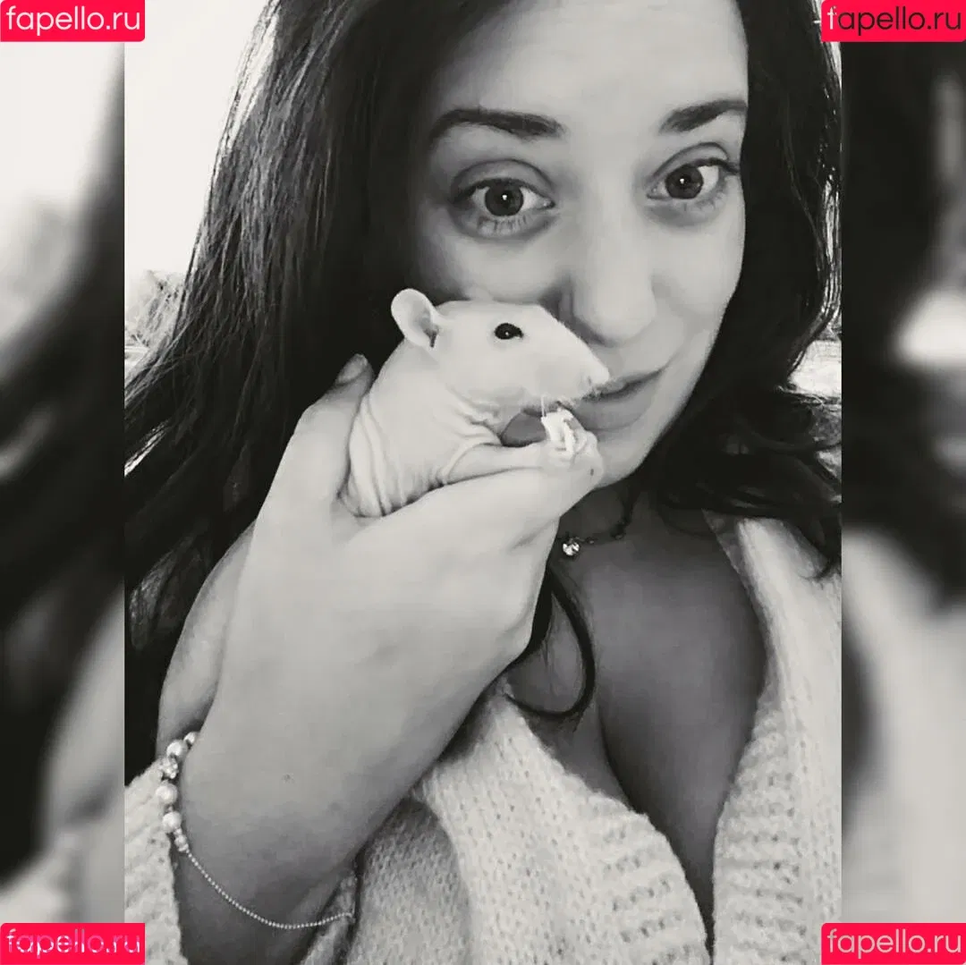 lartdanstoutessesformes Onlyfans Photo Gallery 