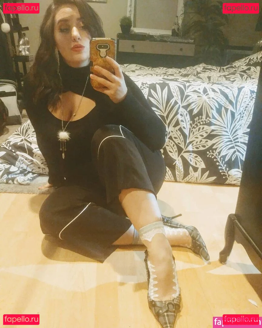 lartdanstoutessesformes Onlyfans Photo Gallery 