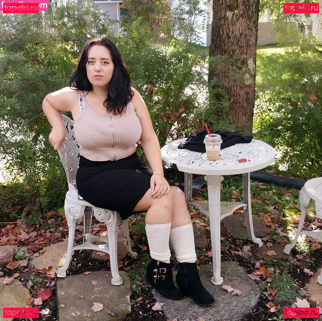 lartdanstoutessesformes Onlyfans Photo Gallery 